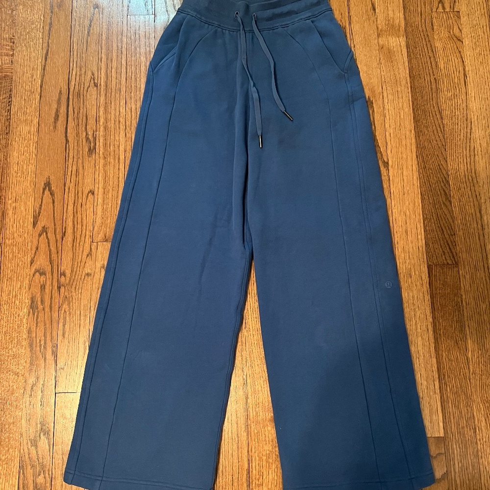 Lululemon Scuba Wide-Leg Pants *Full Length- Color Not Sold Anymore!